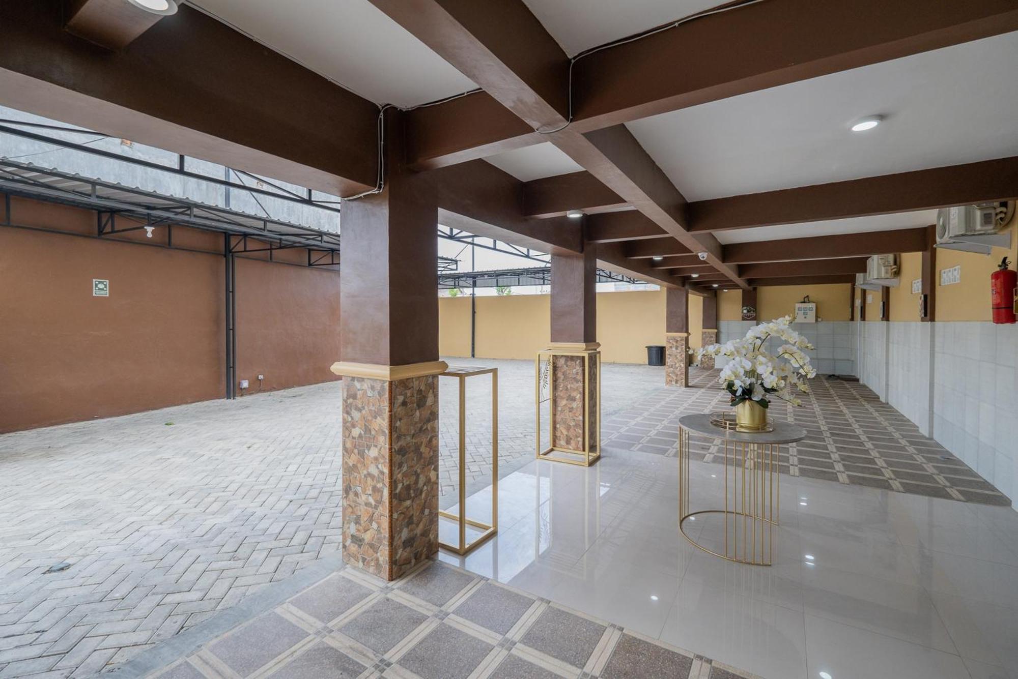 Reddoorz Syariah Near Rsud Dr Iskak Tulungagung 호텔 Kedungwaru 외부 사진